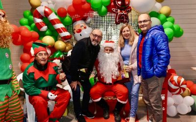VISITA DE PAPA NOEL A LA PLATJA DE PUÇOL